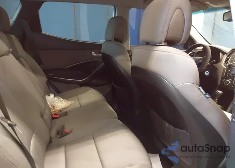 2014 Hyundai Santa Fe Sport 2.4L z USA, uszkodzony, nr VIN 5XYZU3LB9EG218191